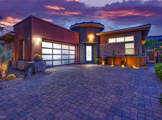 6875 Regency Crest Ave, Las Vegas, NV 89148