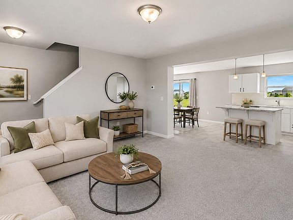 4th image of 17211 Country Ln