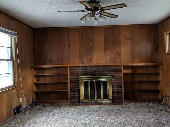5th image of 1728 W 21st Ter