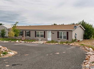 2401 Draper Rd, Cheyenne, WY 82007