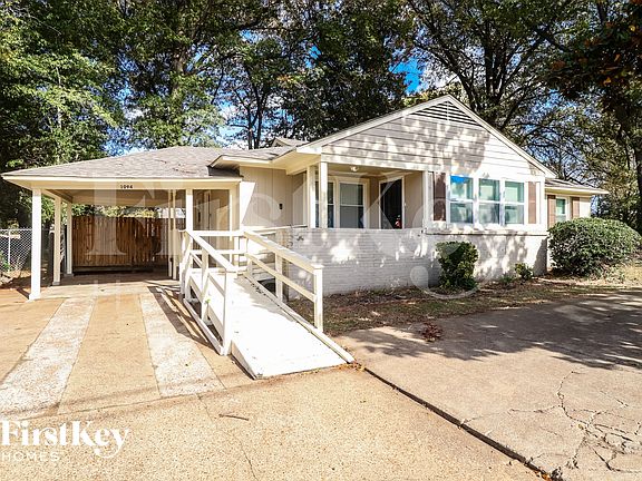 2nd image of 1094 E Shelby Dr