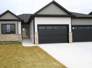 1402 S 8th St, Ashland, NE 68003
