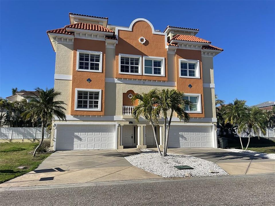 1st image of 136 175TH AVENUE E