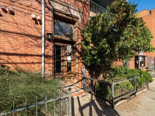 278 Monmouth Street image 21 of 25