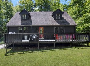 7 Spruce Ridge Dr, Glocester, RI 02814