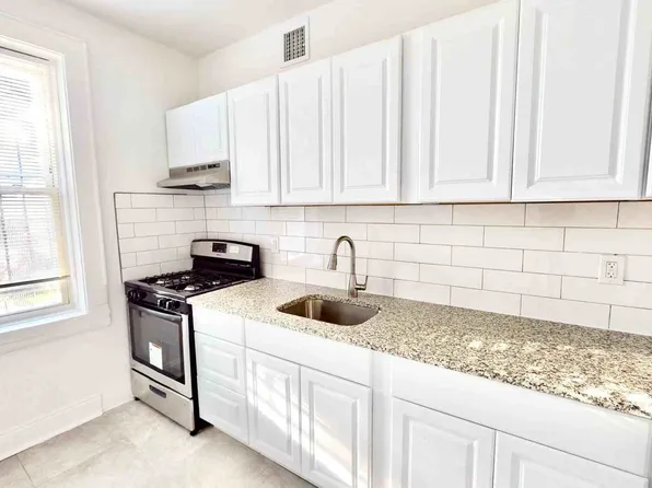 17A Webster Pl #104, East Orange, NJ 07018