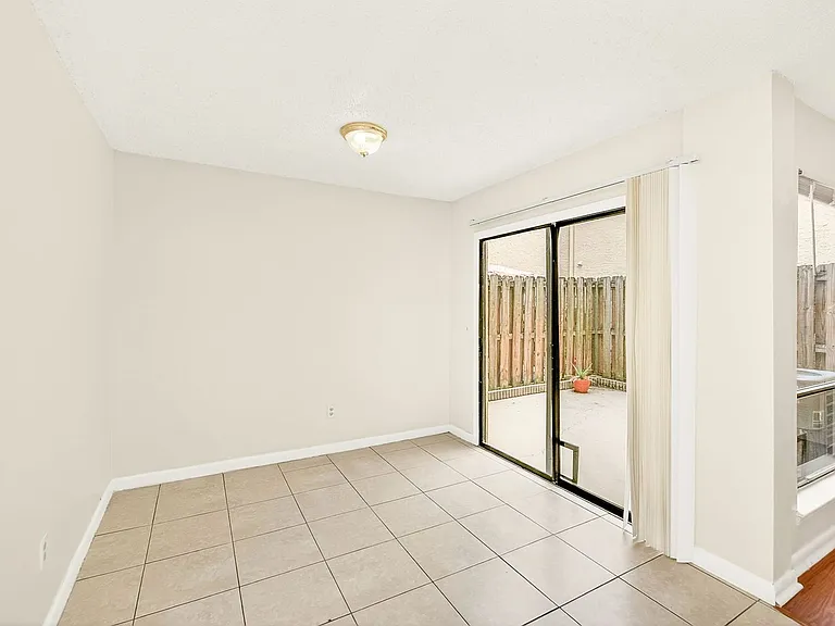 6262 142nd Ave N #1302 — Photo 7