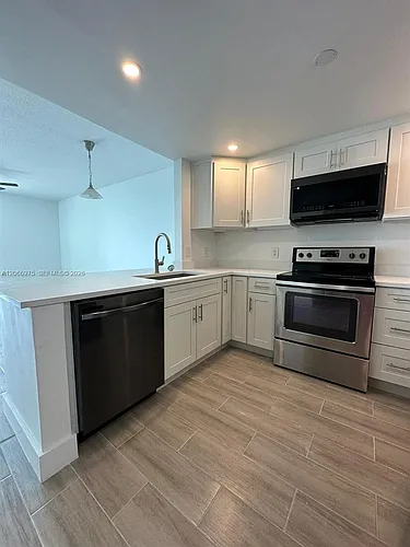 1250 S Miami Ave #1707 Photo 1