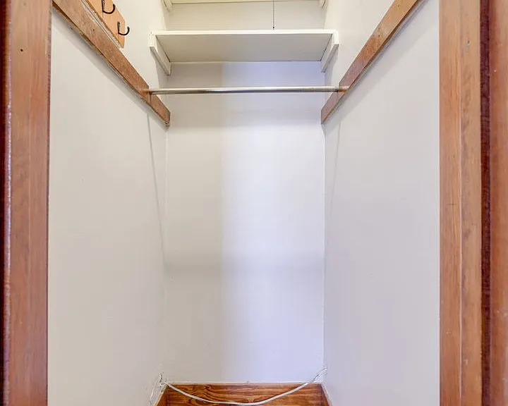 1112 S 22nd St — Photo 12