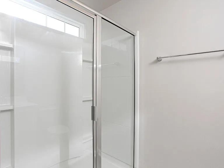 410 Cross Country Way — Photo 14