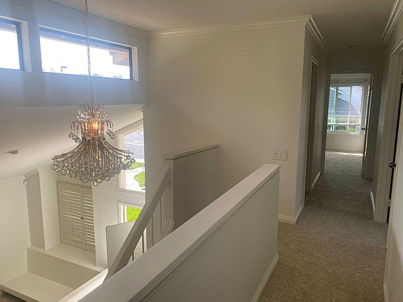 plenty natural light through out the house