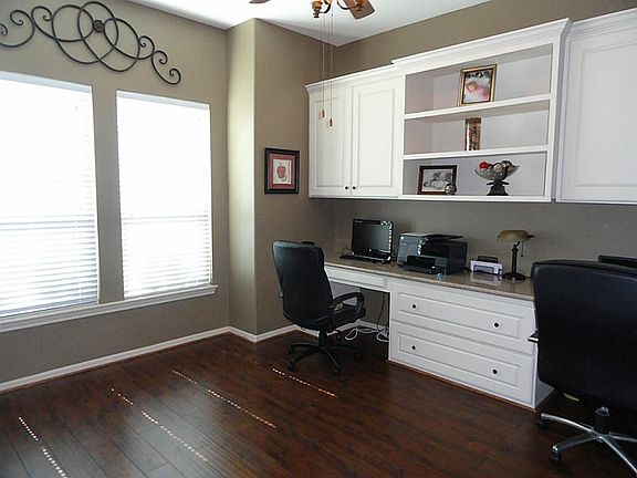 2nd image of 2926 Helding Park Ct
