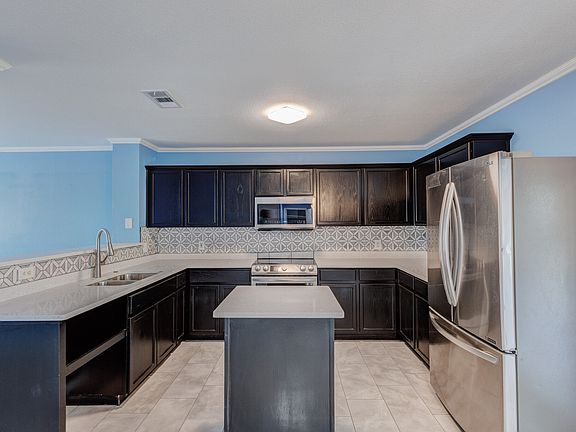 5th image of 3100 Pinehurst Ct
