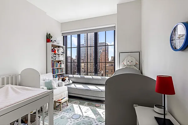 Rented by Compass | media 10