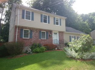11 Parkside Dr, Jamaica Plain, MA 02130