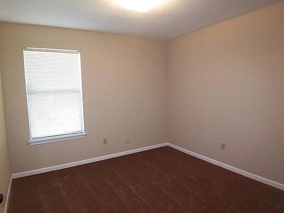 4th image of 13407 Ascot Glen Ln