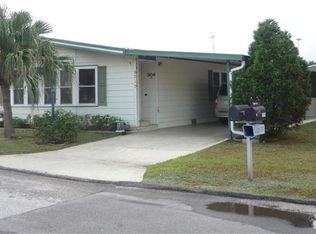 6717 Canterbury Dr NE, Winter Haven, FL 33881