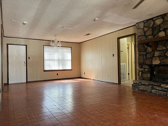 2nd image of 8801 Kennesaw Mountain Dr