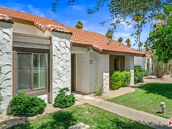 2nd image of 2252 Miramonte Cir E Unit B