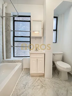 Rented by City Connections Realty | media 25