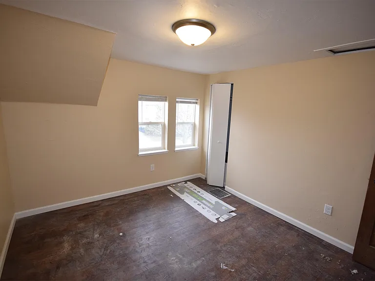 119 Harrison Pl — Photo 11