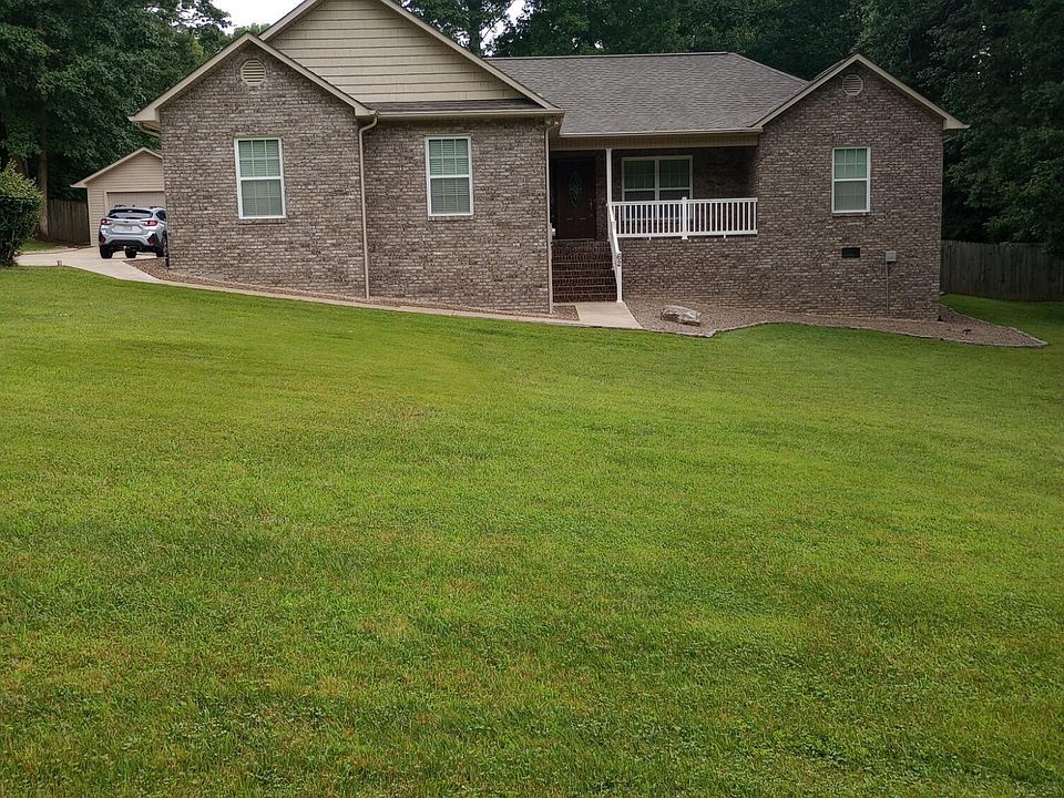 1st image of 62 Cardinal Loop