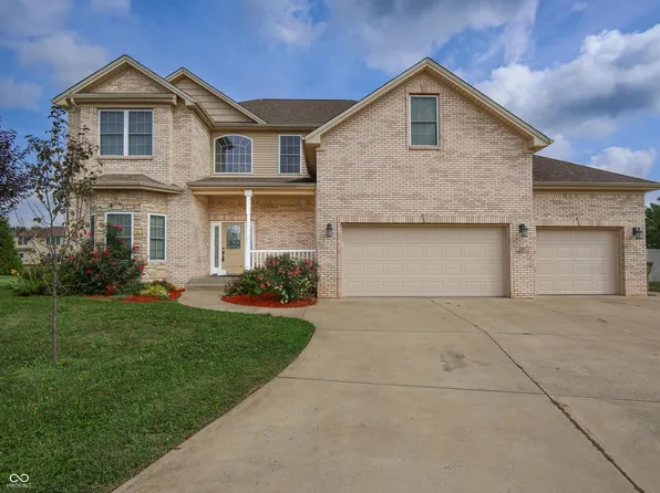 2101 Oneida Ct, Columbus, IN 47203