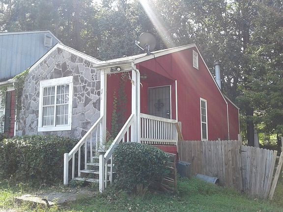 4th image of 6415 Bedford Ln