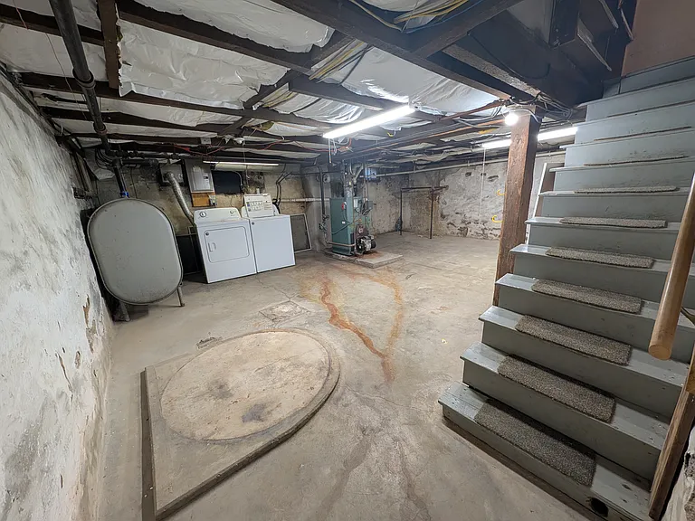 9413 Kings Hwy — Photo 14