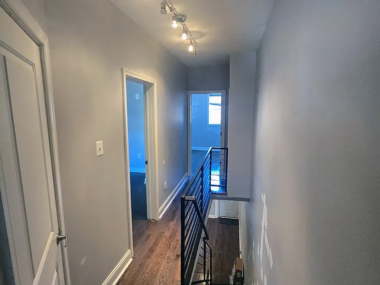 2432 S Hutchinson St — Photo 16