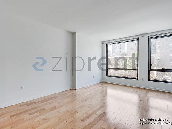 2nd image of 1788 Clay St APT 306