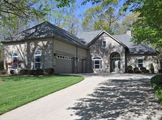 3213 Warren Creek Dr, Powder Springs, GA 30127