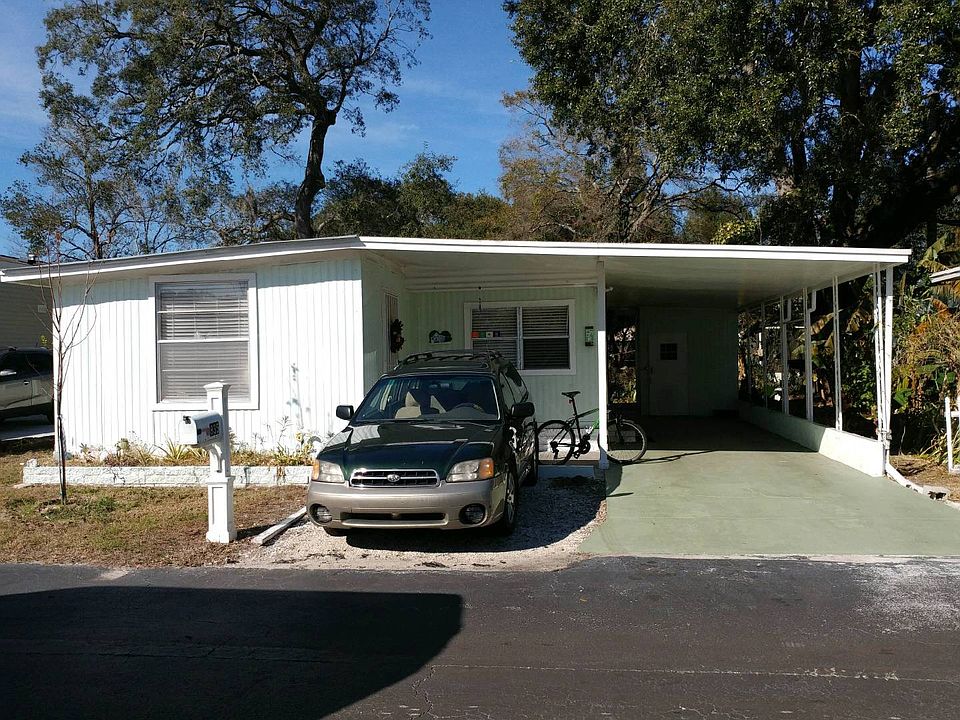 1st image of 835 Walker Dr