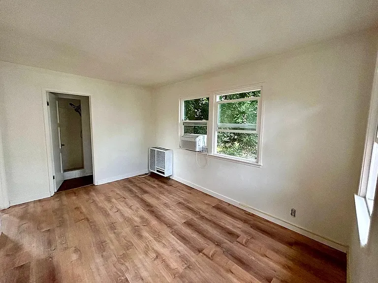 2435 Castillo St #1/2 — Photo 6