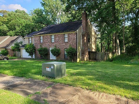 2nd image of 8633 Grandbury Pl