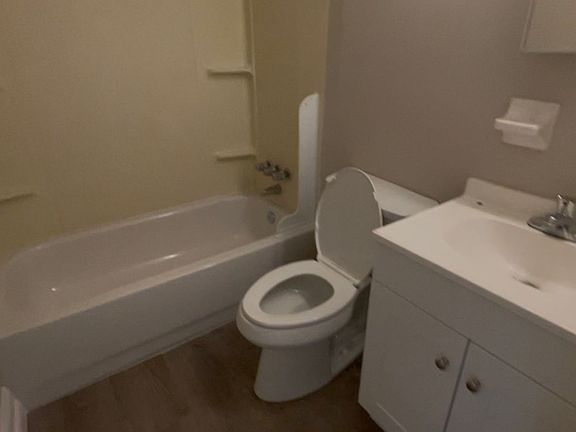 5th image of 3506 NW 21st St APT 2