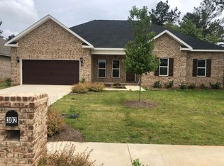 302 Armadale Dr, Kathleen, GA 31047
