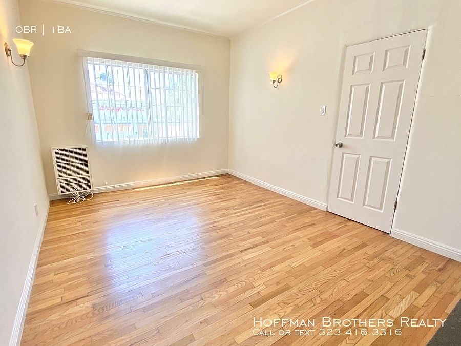 1st image of 654 S Dunsmuir Ave #109A