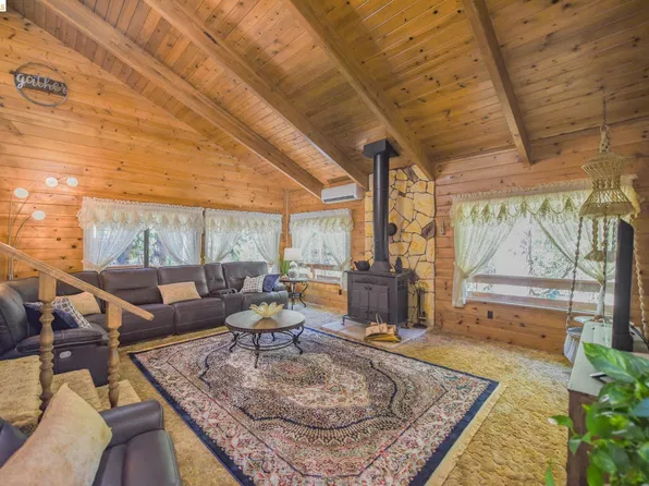 19342 Superior Dr, Twain Harte, CA 95383