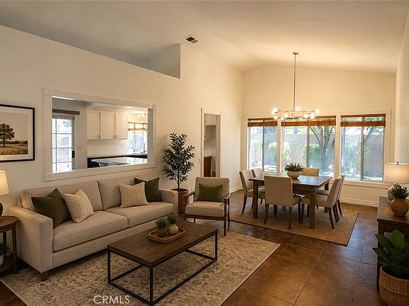 4th image of 42375 Carino Pl