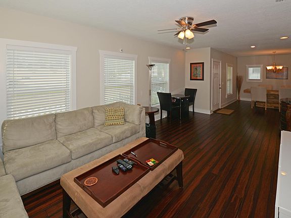5th image of 617 7th Street N