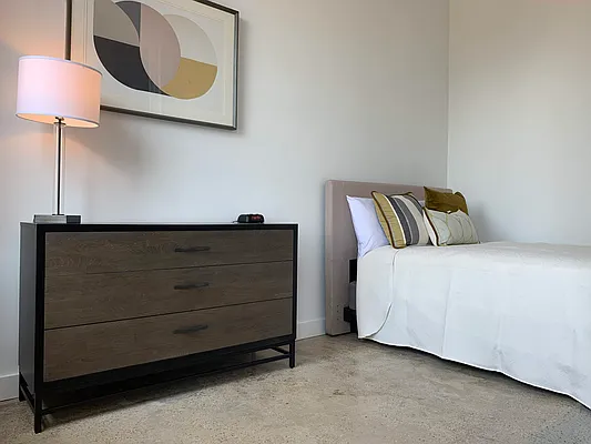 Rented by Compass | media 19