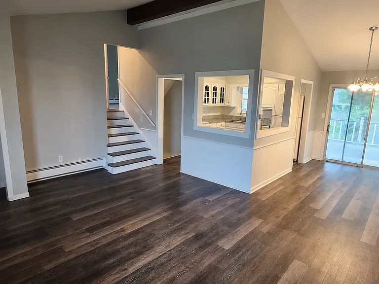 1857 Sunset Ave — Photo 5