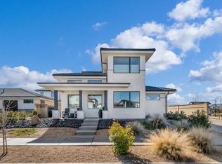 743 W Fire Sky Dr, Saint George, UT 84790