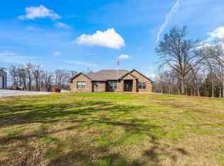 9301 S Harrah Rd, Newalla, OK 74857