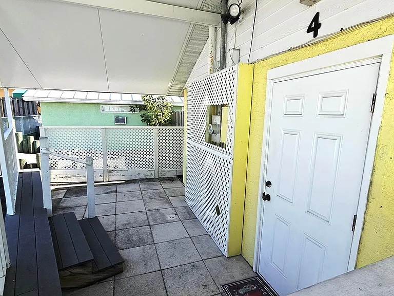 870 S McCall Rd #4
