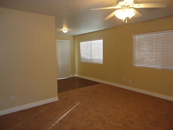5th image of 3111 W Melinda Ln