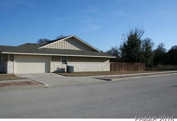 3rd image of 1513 Walker Place Blvd