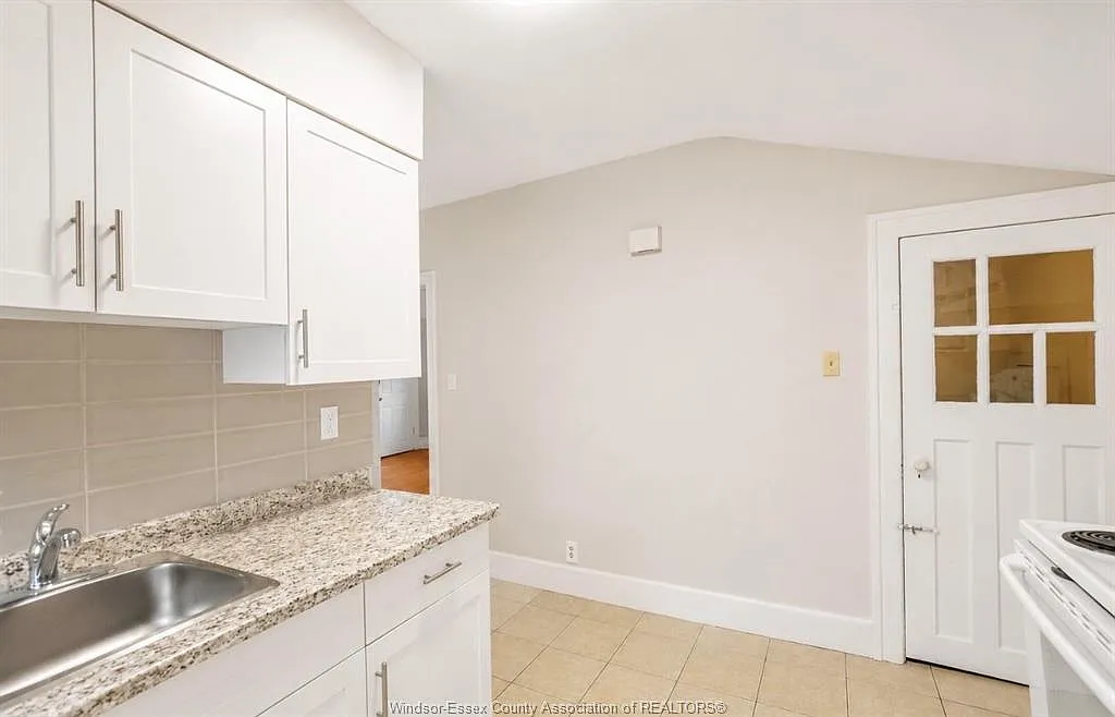 2 bed, $1,350 — Photo 4