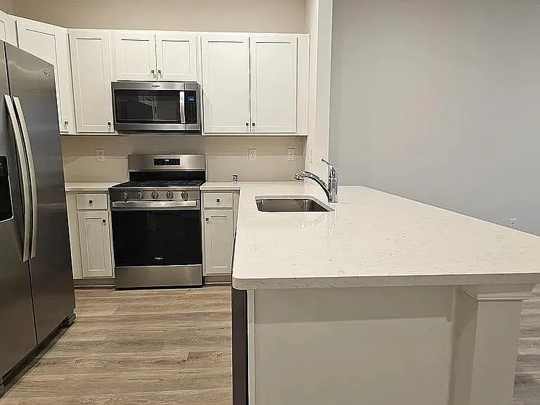 1157 Martin Rd — Photo 5